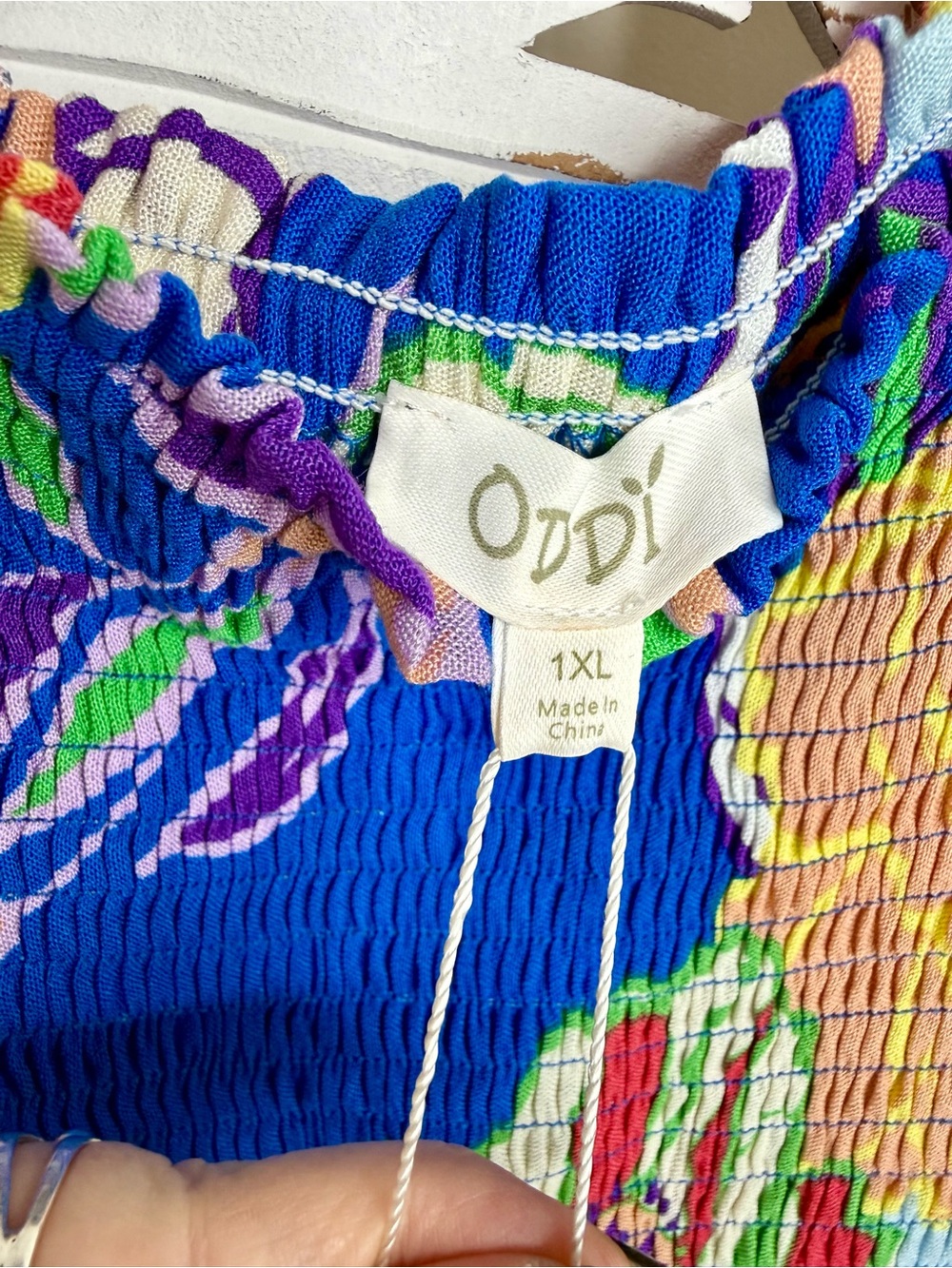 Oddy Vibrant Floral Smocked Multicolored Midi Dress NWT - Picture 5 of 7
